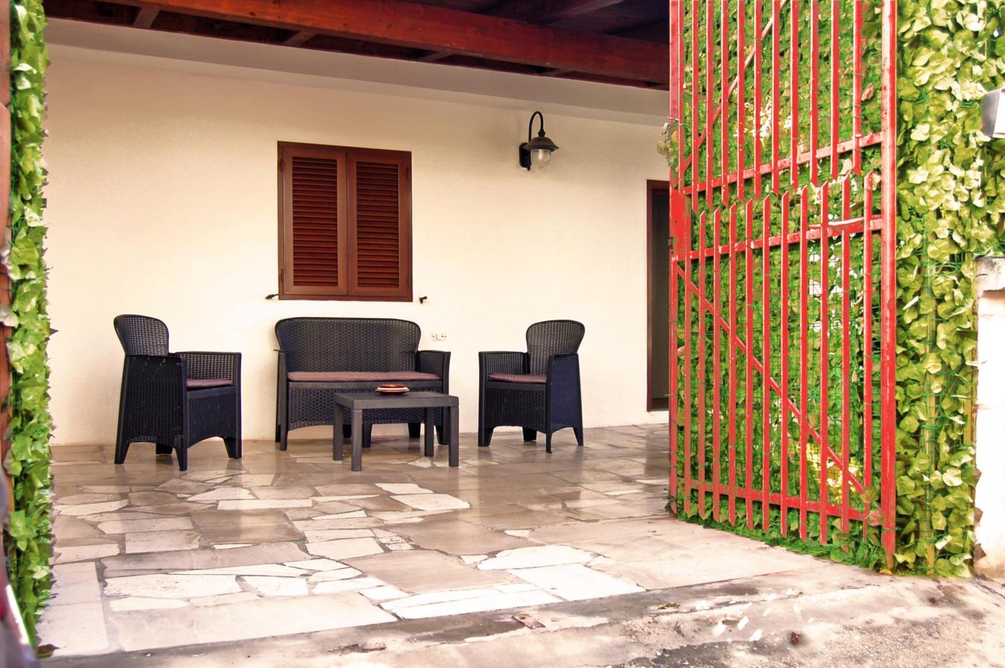 Sea Breeze Villa - Luna Apartment Bari Ngoại thất bức ảnh
