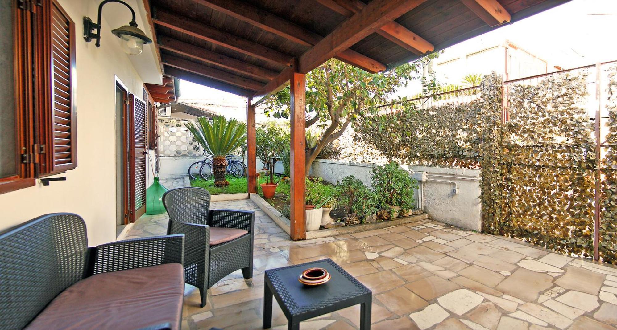Sea Breeze Villa - Luna Apartment Bari Ngoại thất bức ảnh